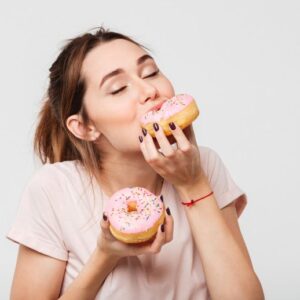 Makan Makanan Sampah Donat