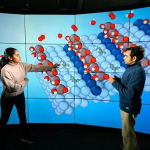 Dari Propylene hingga Produk Siddharth Deshpande dan Snehitha Srirangam