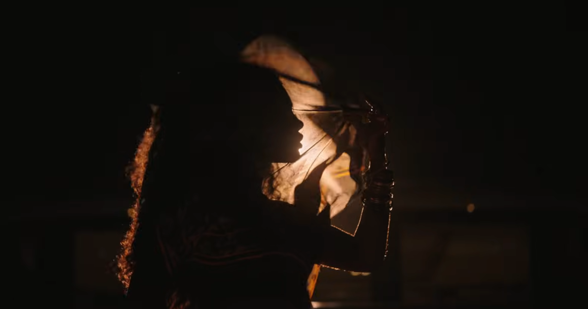 Doechii dan SZA Merilis 'girl, get up': Lirik, Dijelaskan