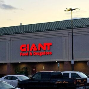 Kapan Jam Libur Giant 2025? – Sumber Saucon