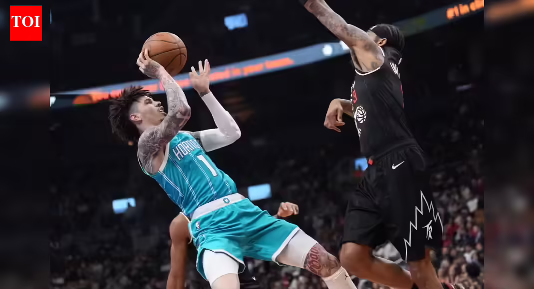Laporan cedera LaMelo Ball vs Toronto Raptors - Update terkini laporan cedera bintang Charotte Hornets (20 Desember 2025)
