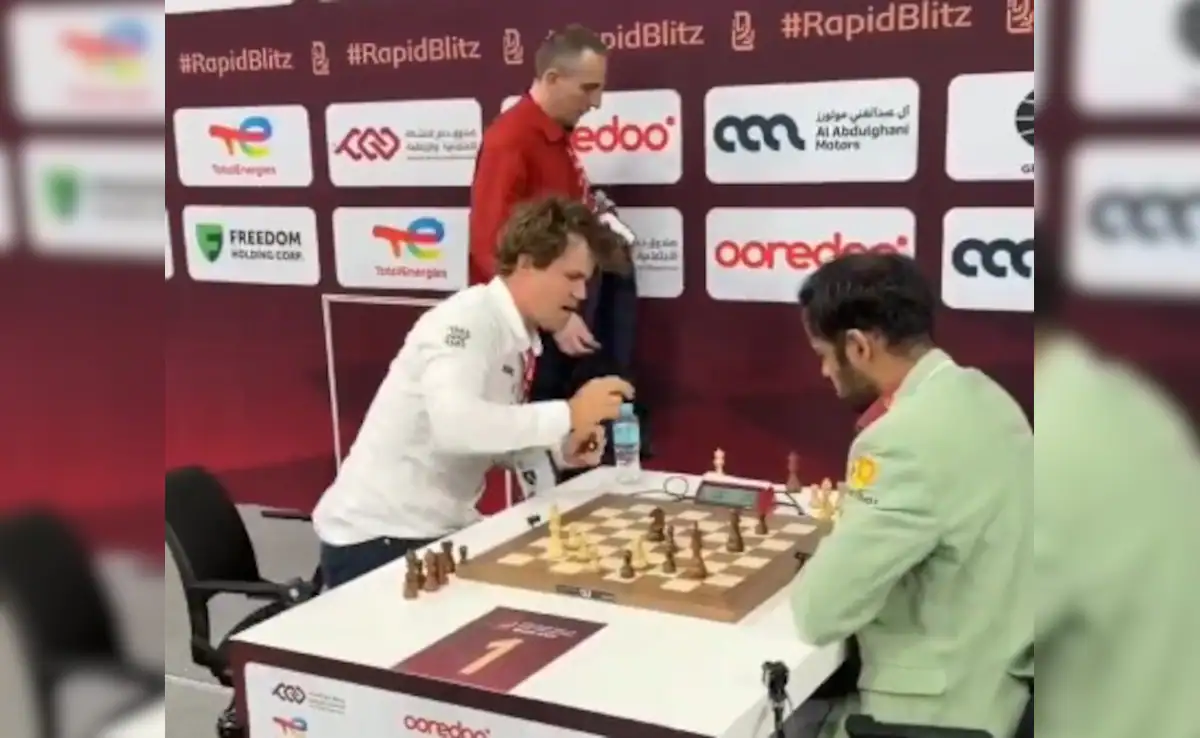 Magnus Carlsen Kalah Keren Setelah Kalah Kalah Dari Arjun Erigaisi Di Kejuaraan Dunia. Jam tangan