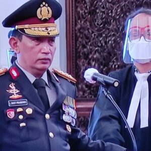 Perpol Kapolri Berisiko Mundurkan Reformasi Polri
