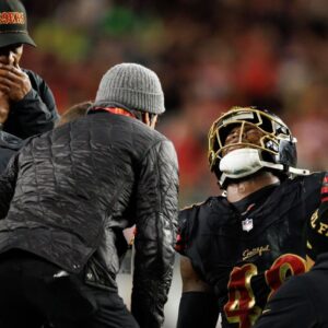 Gelandang 49ers yang cedera, Tatum Bethune, melewatkan babak playoff