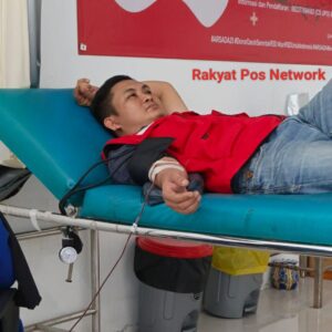 Di sela Tugas pemantauan arus Mudik, Anggota PMI Rahmat Shali Akbar. S. STP. M. Si,,Tinggalkan Pos Pantau Demi Selamatkan Nyawa Bocah 7 Tahun