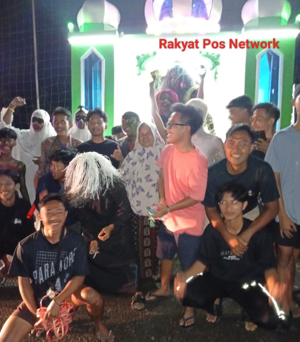 Pawai Obor Semarakkan Malam Takbir Sambut Hari Raya IdulFitri 1447 H - 2026 M, Di Kampung Simpang Asam, Kecamatan Banjit